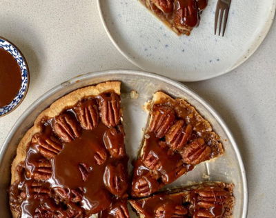 לא תוכלו להפסיק ליישר: פאי פקאן וטופי קרמל