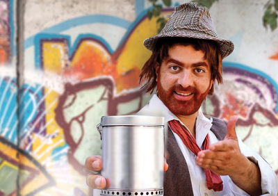 אלי הרצליך בסינגל חדש לפורים: ובכל מדינה