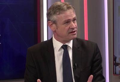 שגריר שווייץ בראיון מרתק: הצצה אל חיי החרדים בקנטונים