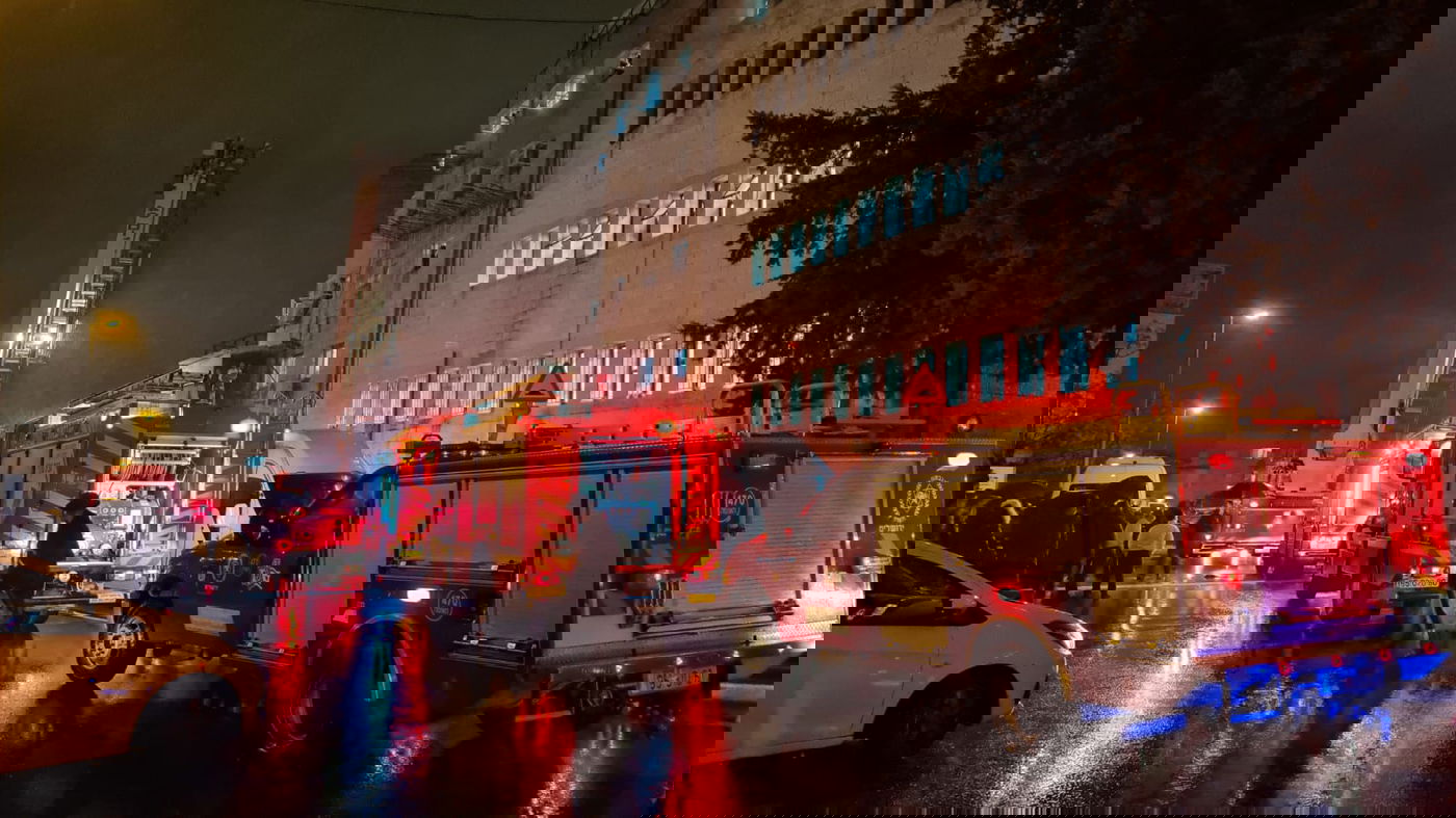 בן 70 חולץ במצב קשה; אש בערה בישיבה