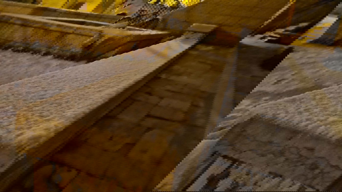 השלג בירושלים:  מאה שערים נצבעה בלבן