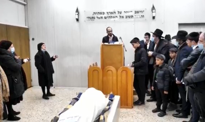 האב השכול בדמעות: "בשמים מחכה לך הפתעה  אח קטן"