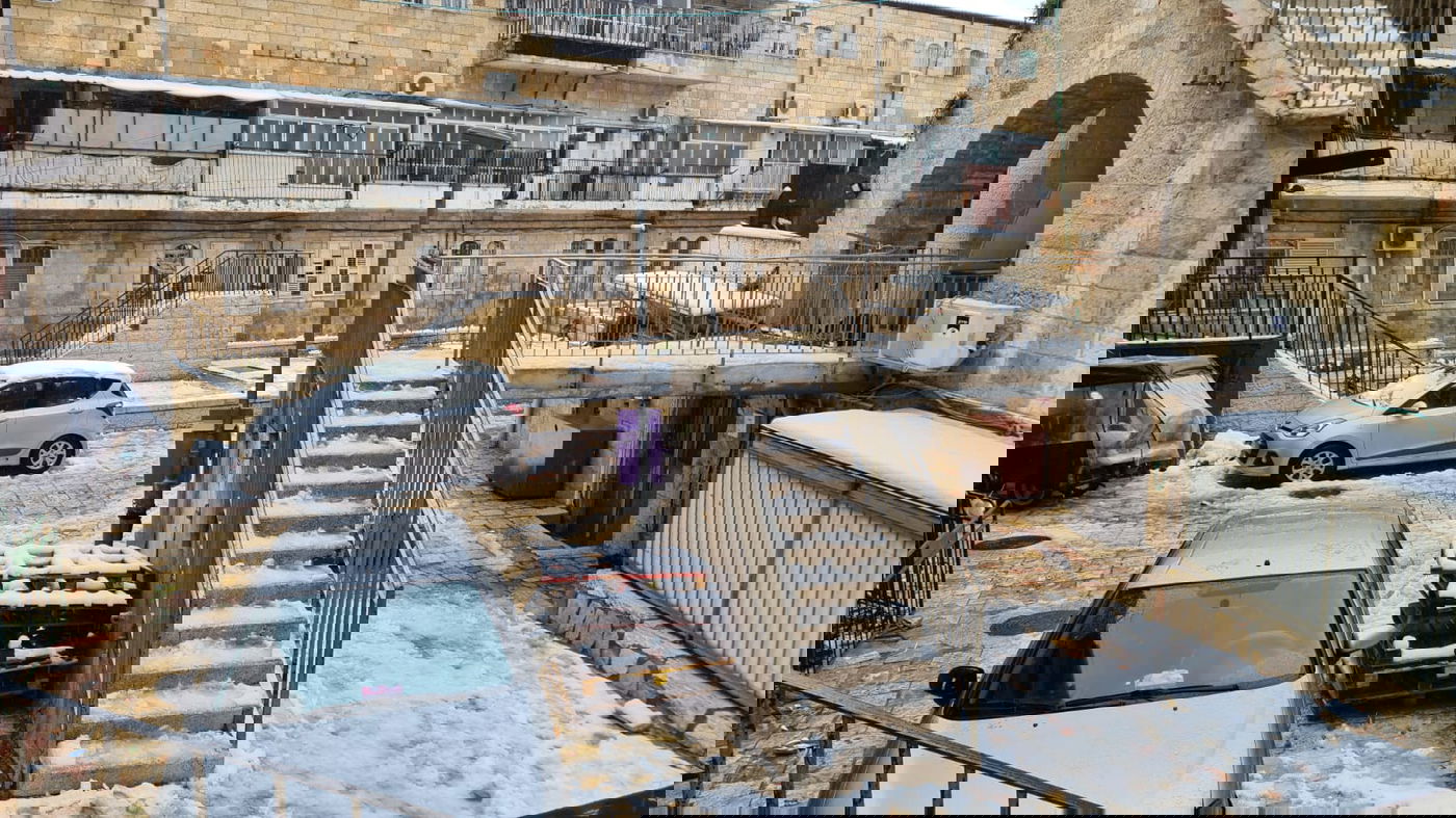 אלו הן בובות השלג של הילדים הירושלמים