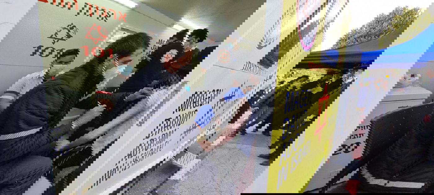 אלפים התחסנו בניידות החיסונים של מד"א בריכוזים החרדיים