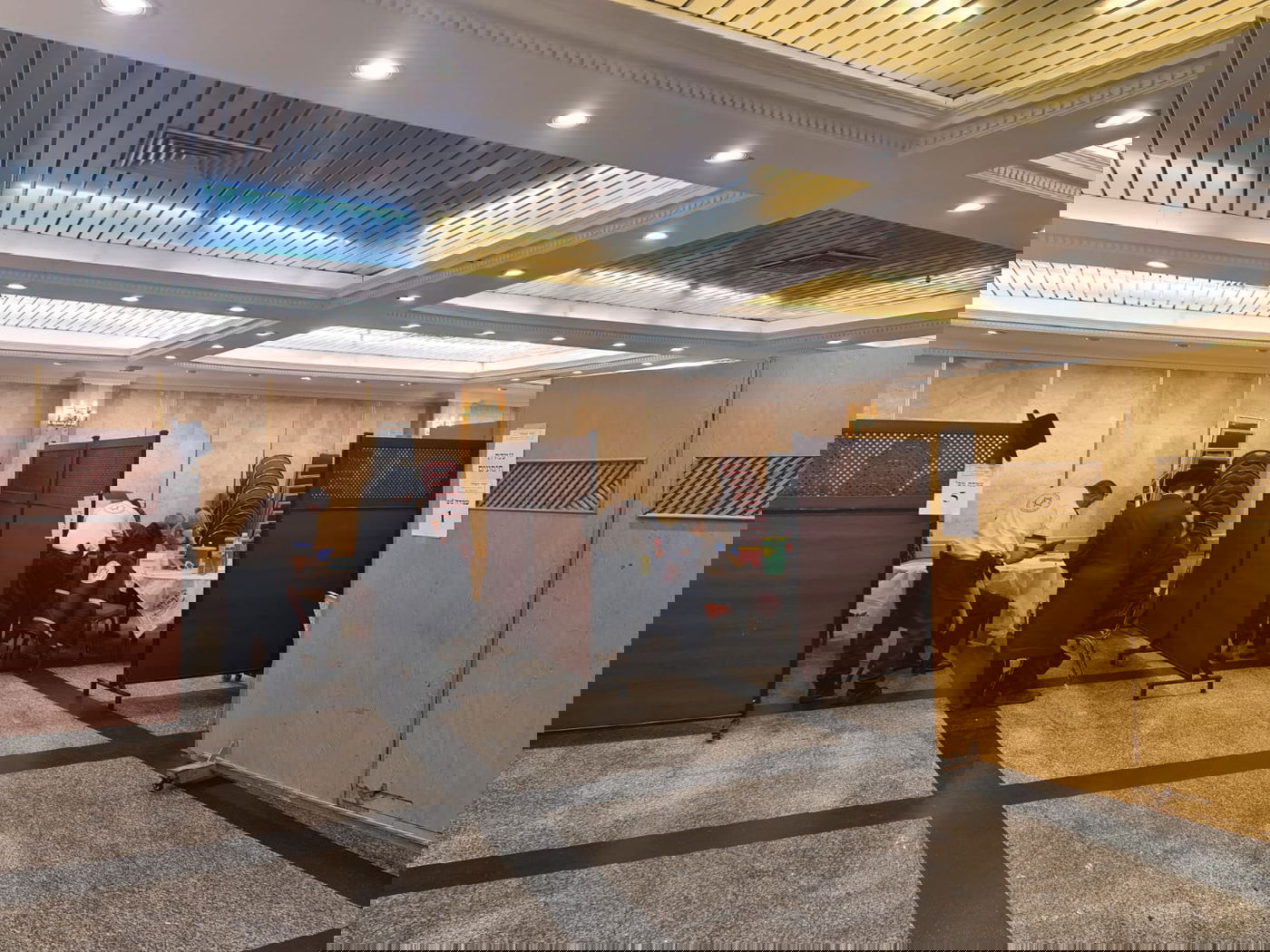 בעלזא: 1,500 התחסנו בבית המדרש הגדול