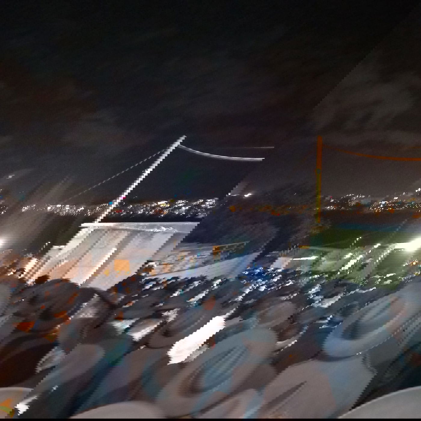 היה תמיד מאיר פנים; מאות בהלוויית הבחור שמעון דגן ז"ל