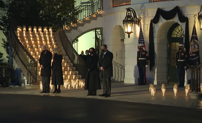 הנשיא וסגנית הנשיא בדקה דומייה, הלילה