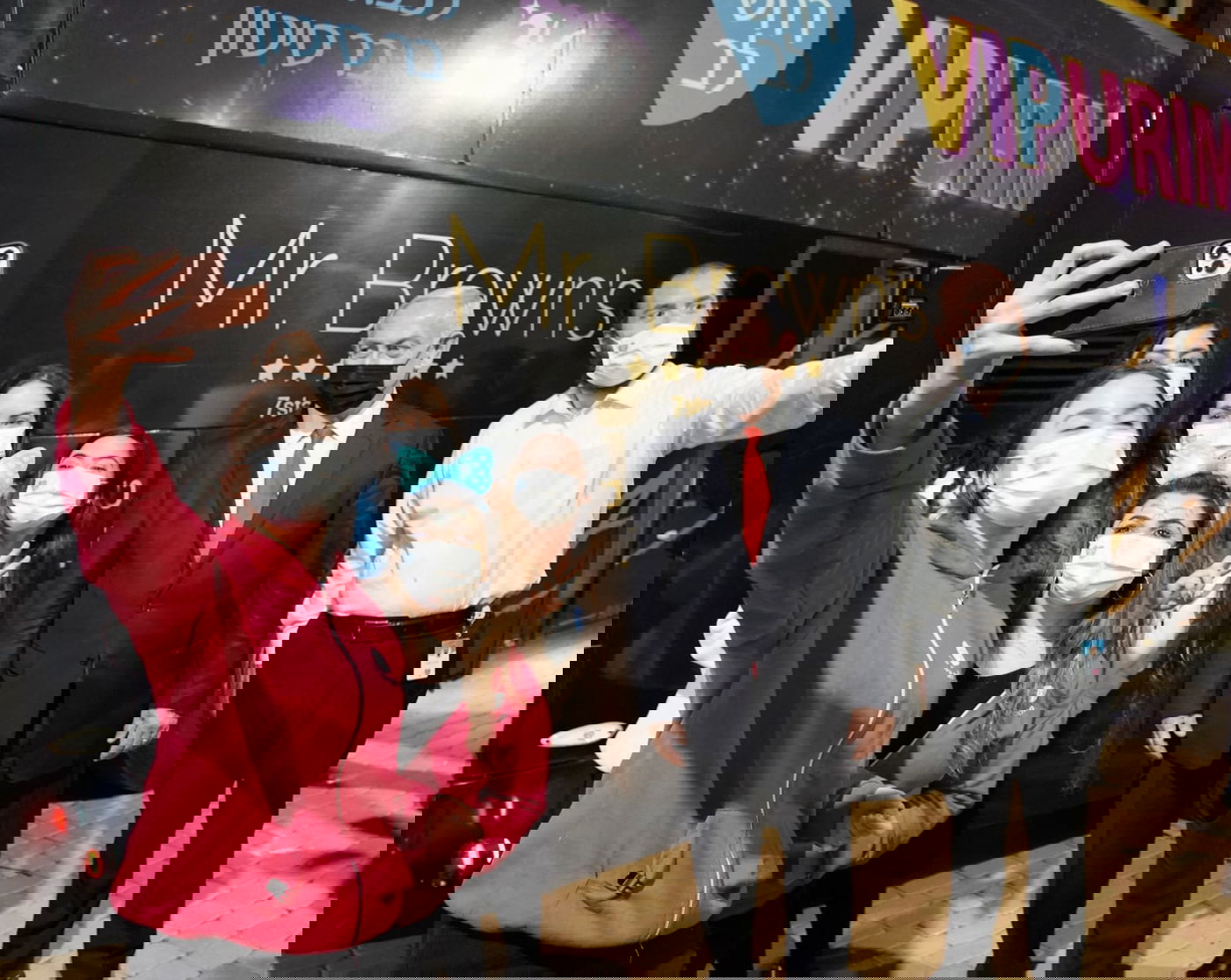 צפו: הפגישה של ראש הממשלה עם הילד החרדי החולה