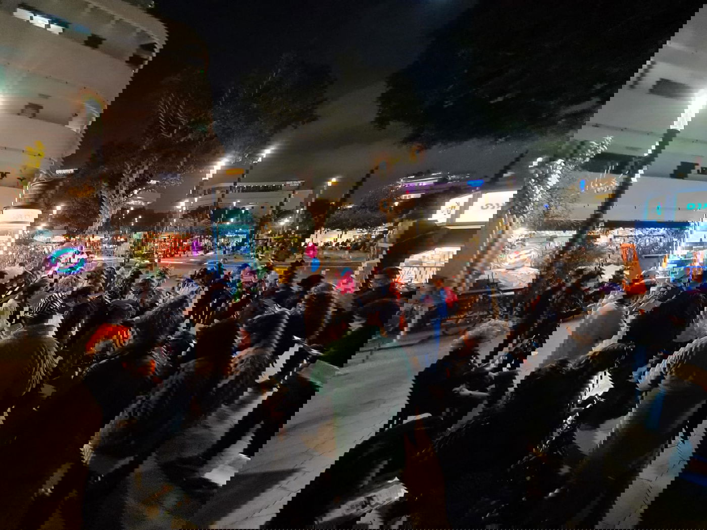 300 איש השתתפו בקריאת המגילה בת"א