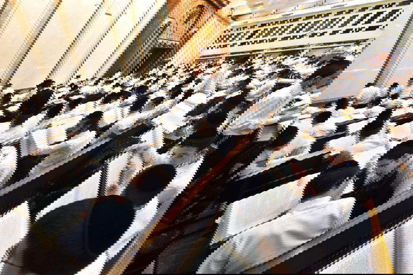 מרגש: סדר לימוד ליל פורים בישיבת פוניבז'