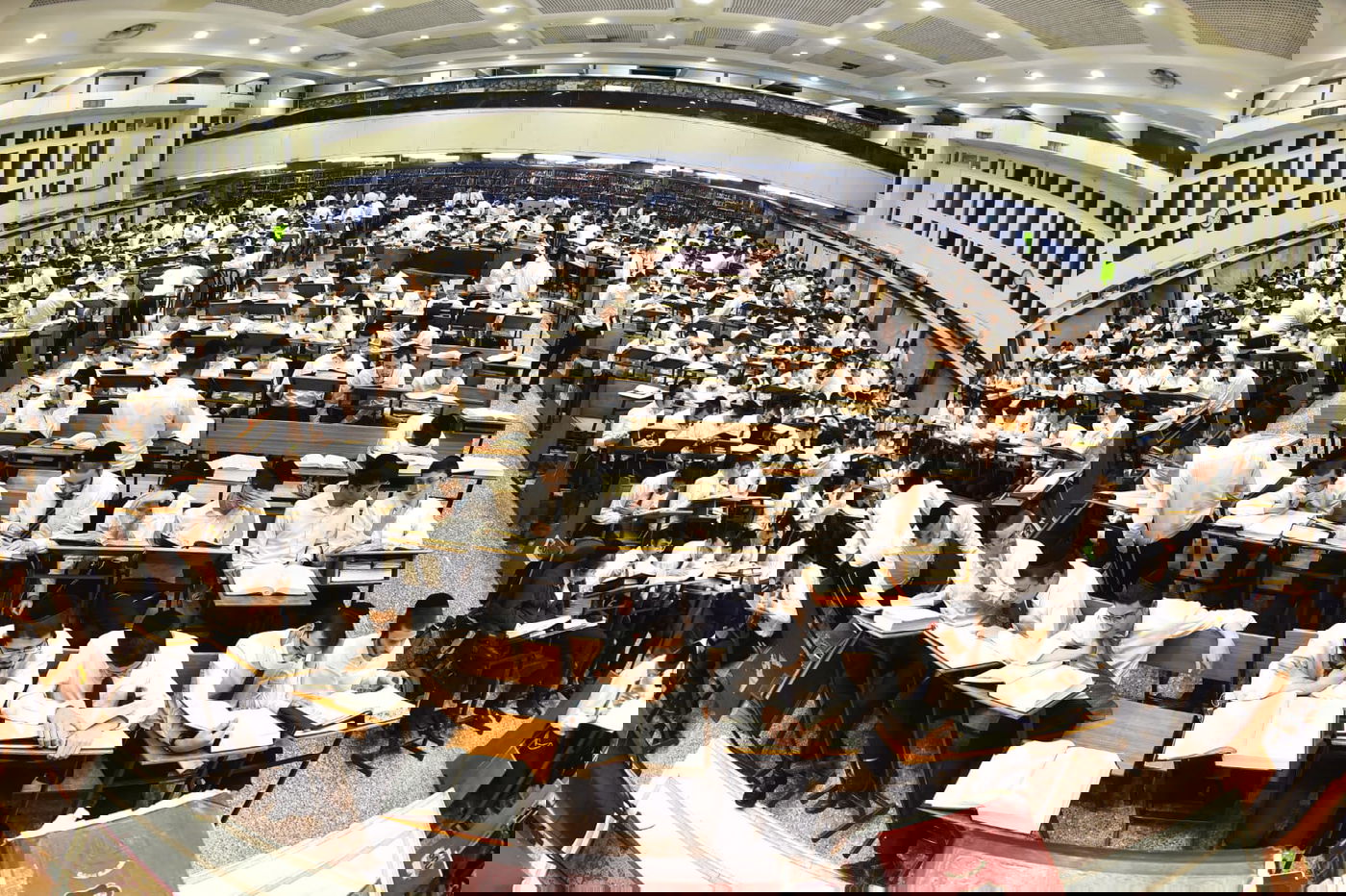 מרגש: סדר לימוד ליל פורים בישיבת פוניבז'