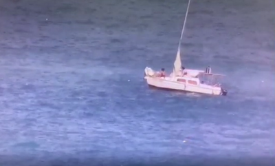 הסירה בלב ים