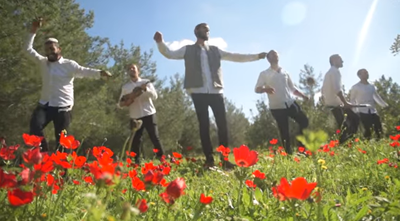 להקת החתונות 'מזמור שיר' במחרוזת ריקודים