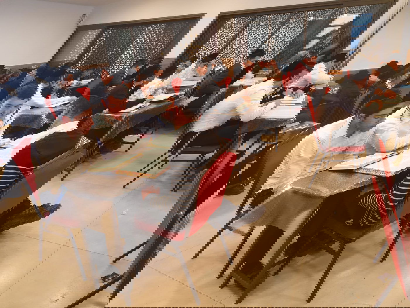 לא התרגשו מהעוצר ונשארו ללמוד בישיבה