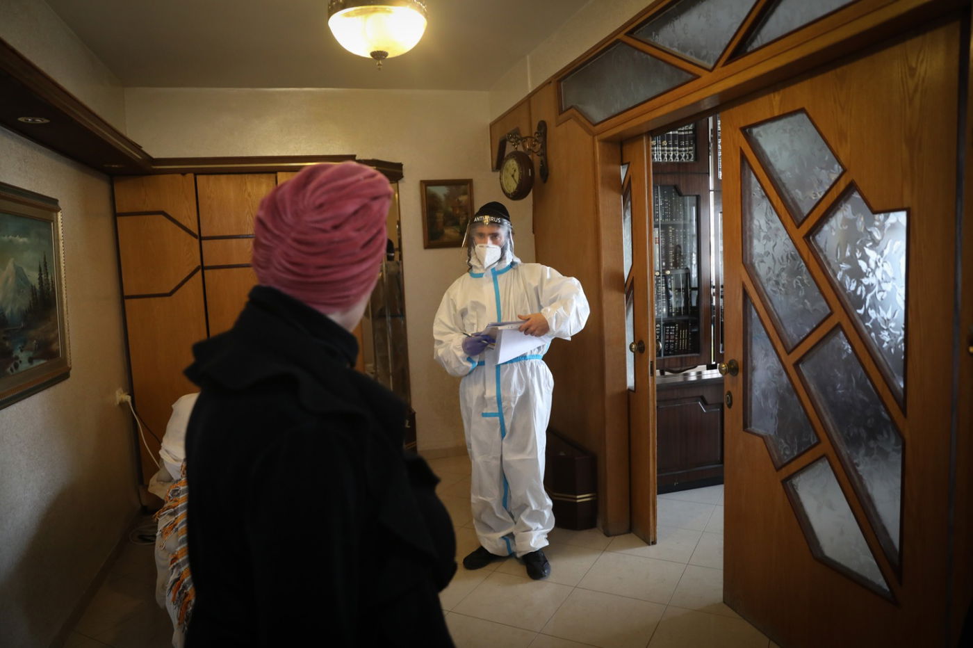 כך מתבצע הטיפול הביתי לחולי קורונה • צפו