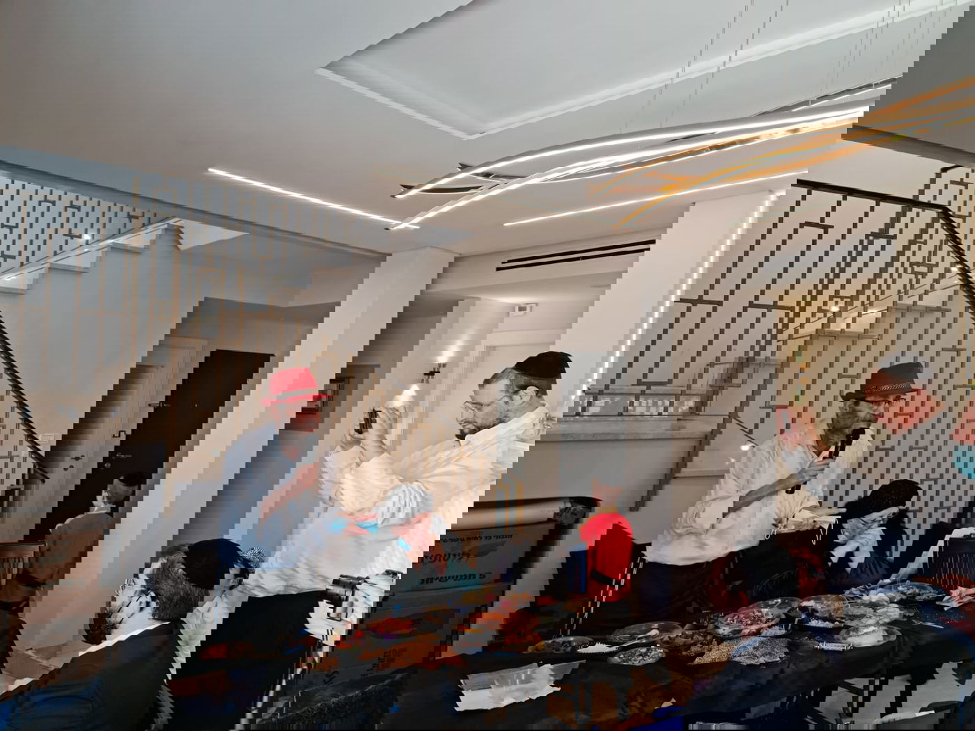 זופניק בכיכר • כל התמונות והנייעס של השבוע ושל פורים