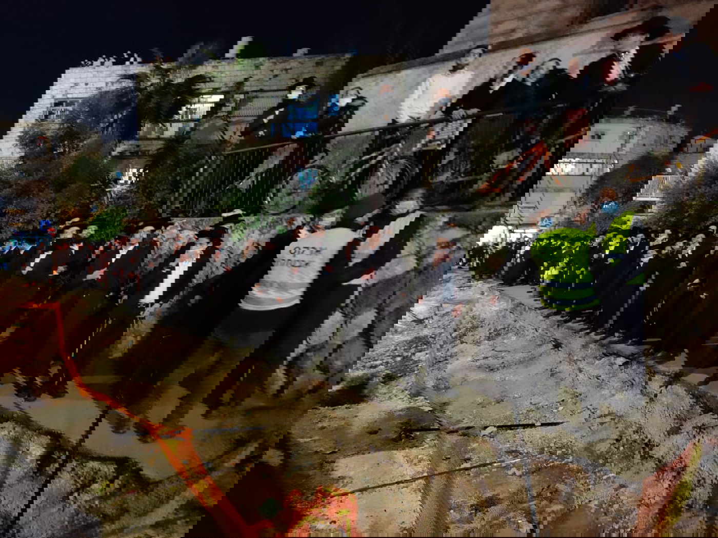 המהומות בבר אילן התחדשו; שני מפגינים נעצרו • תיעוד