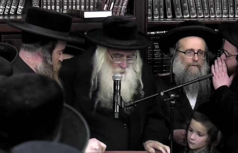 וַיְהִי בִּנְסֹעַ הָאָרֹן: הלווית הגה"צ רבי יחזקאל ראטה זצוק"ל