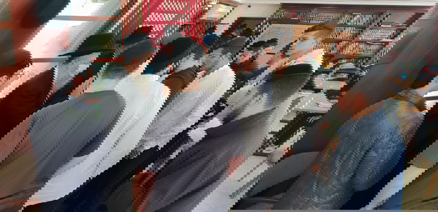 חבר ה'מועצת' הדליק נר ומסר שיעור לזכר זקן הראשונים לציון זצ"ל