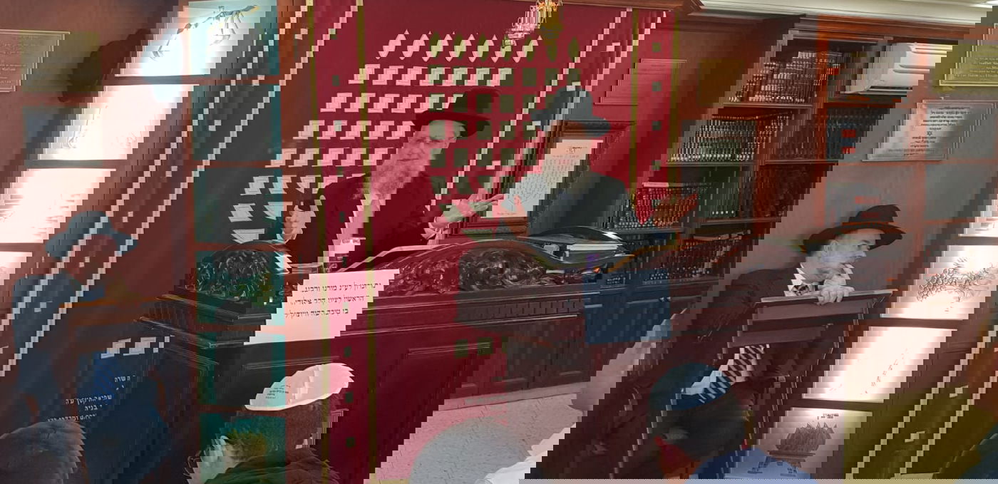 חבר ה'מועצת' הדליק נר ומסר שיעור לזכר זקן הראשונים לציון זצ"ל