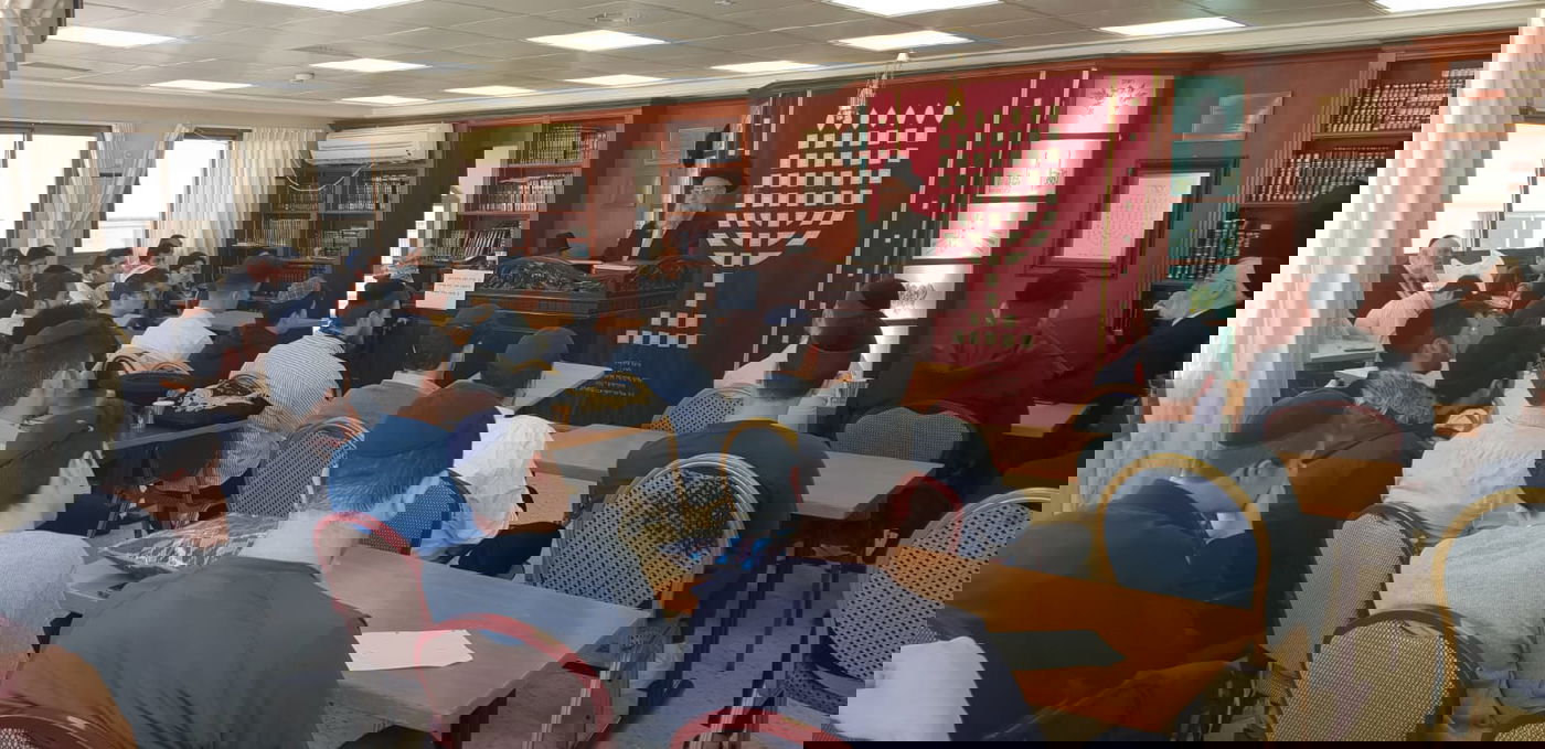 חבר ה'מועצת' הדליק נר ומסר שיעור לזכר זקן הראשונים לציון זצ"ל