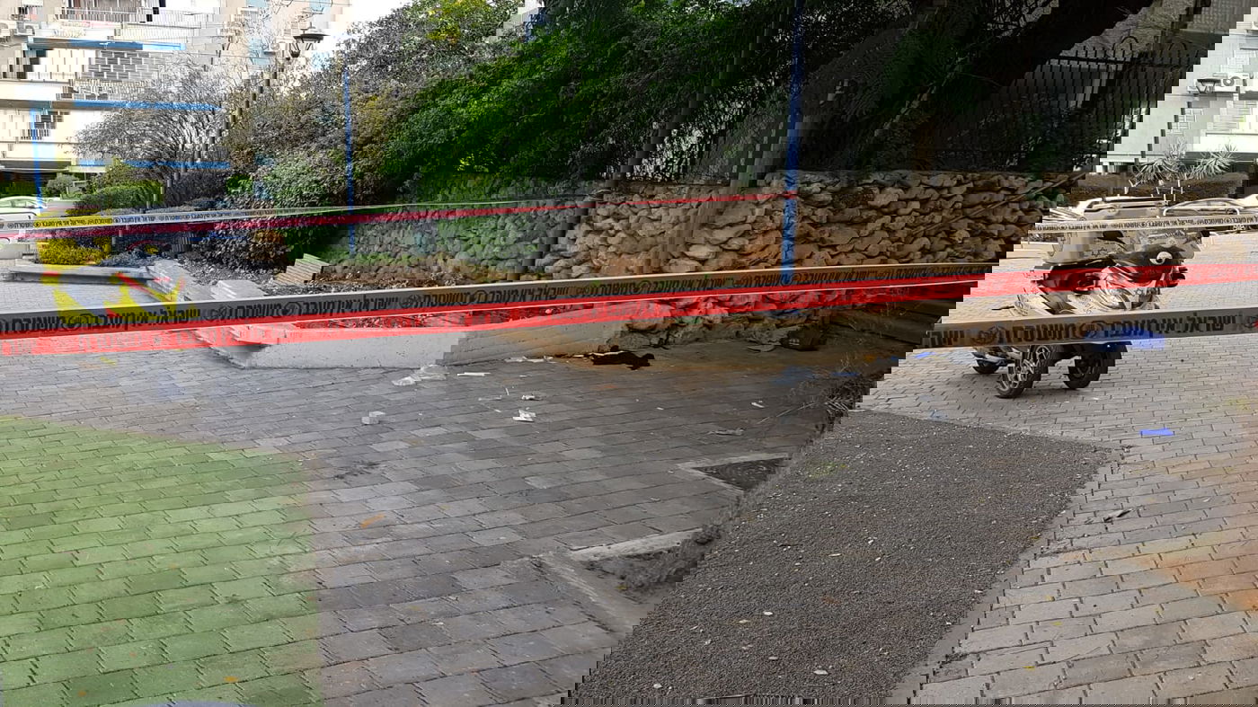 גבעת שמואל: ניגח רכבים, יידה אבנים ונורה