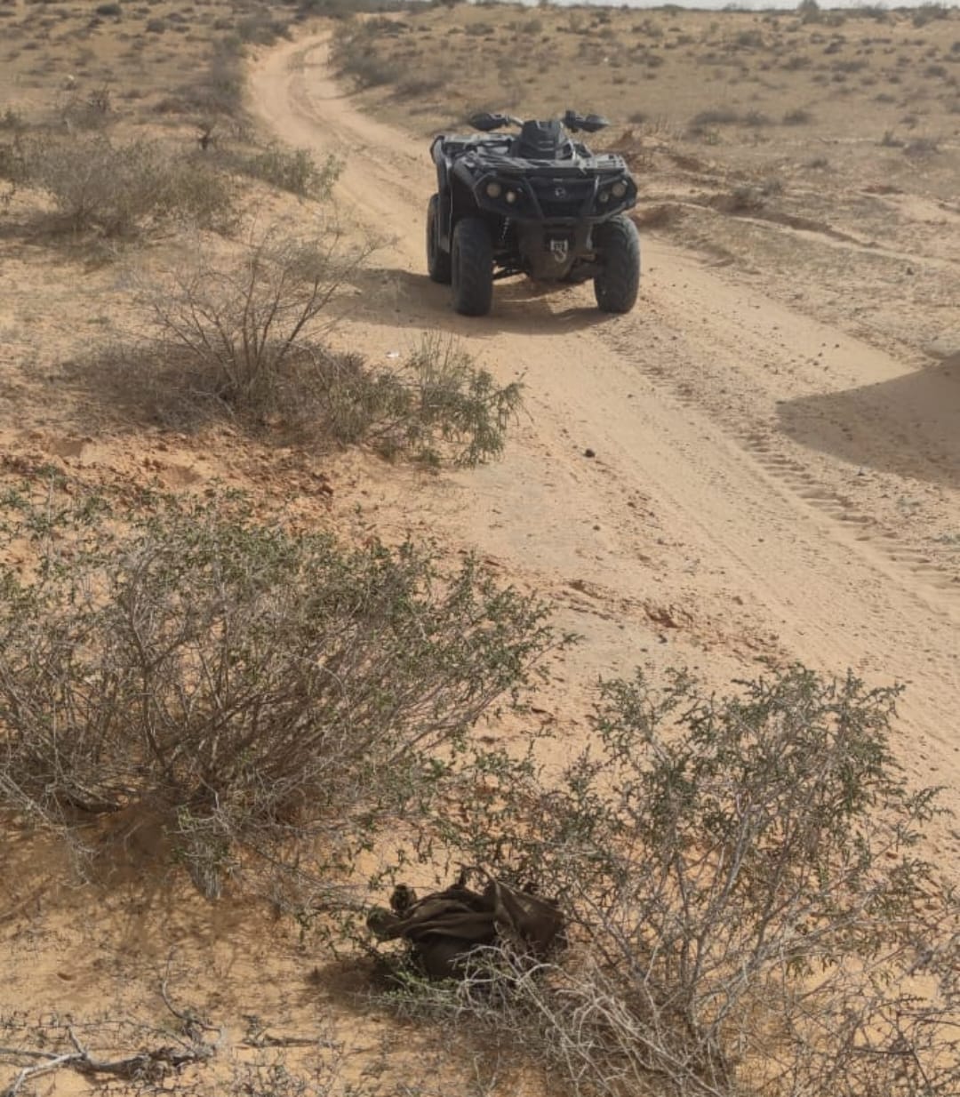 נמלט עם הטרקטורון - ונתפס עם אקדחים