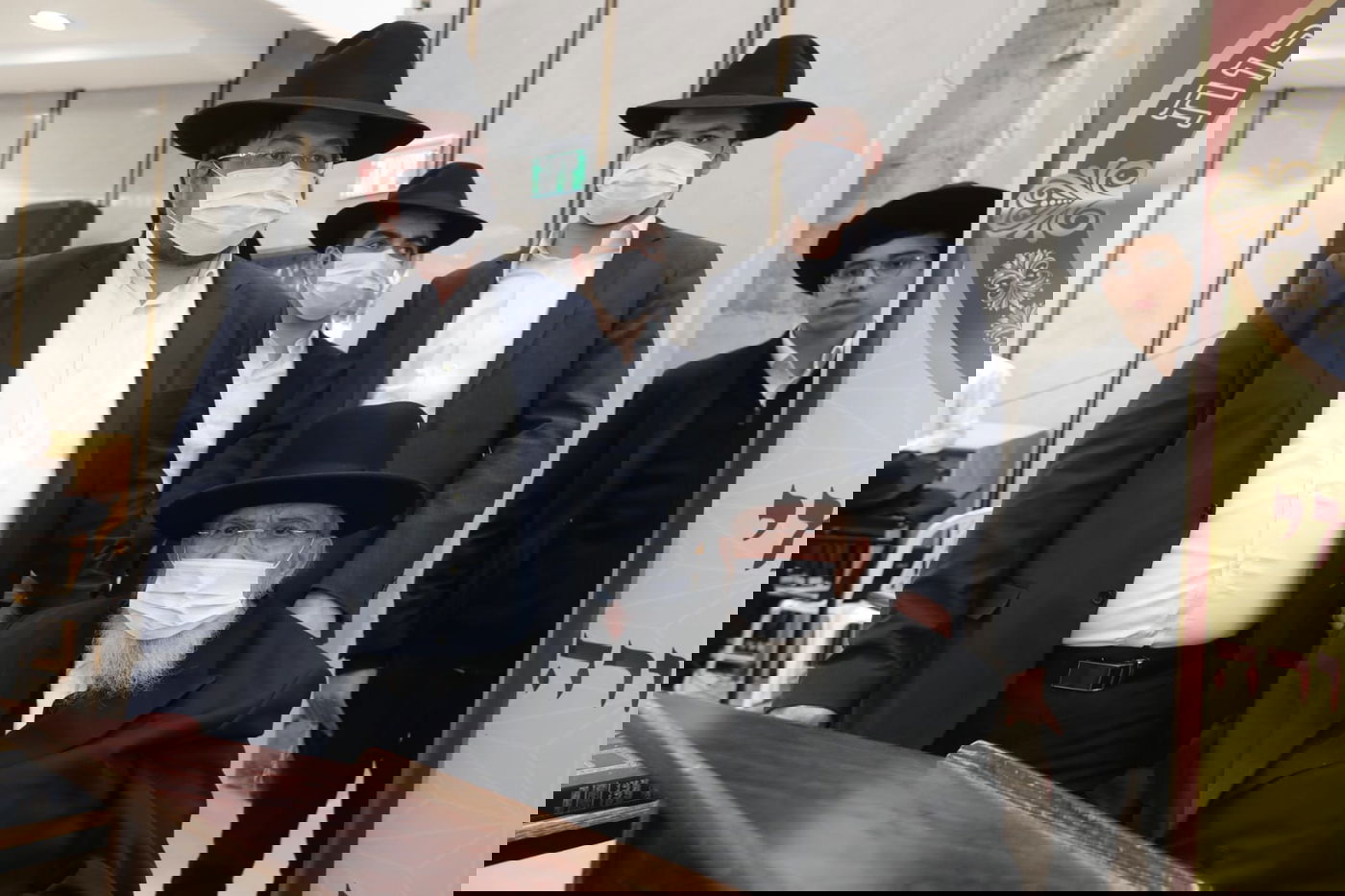 פייער! ברען!  • הגרב"מ הלהיט את הבחורים