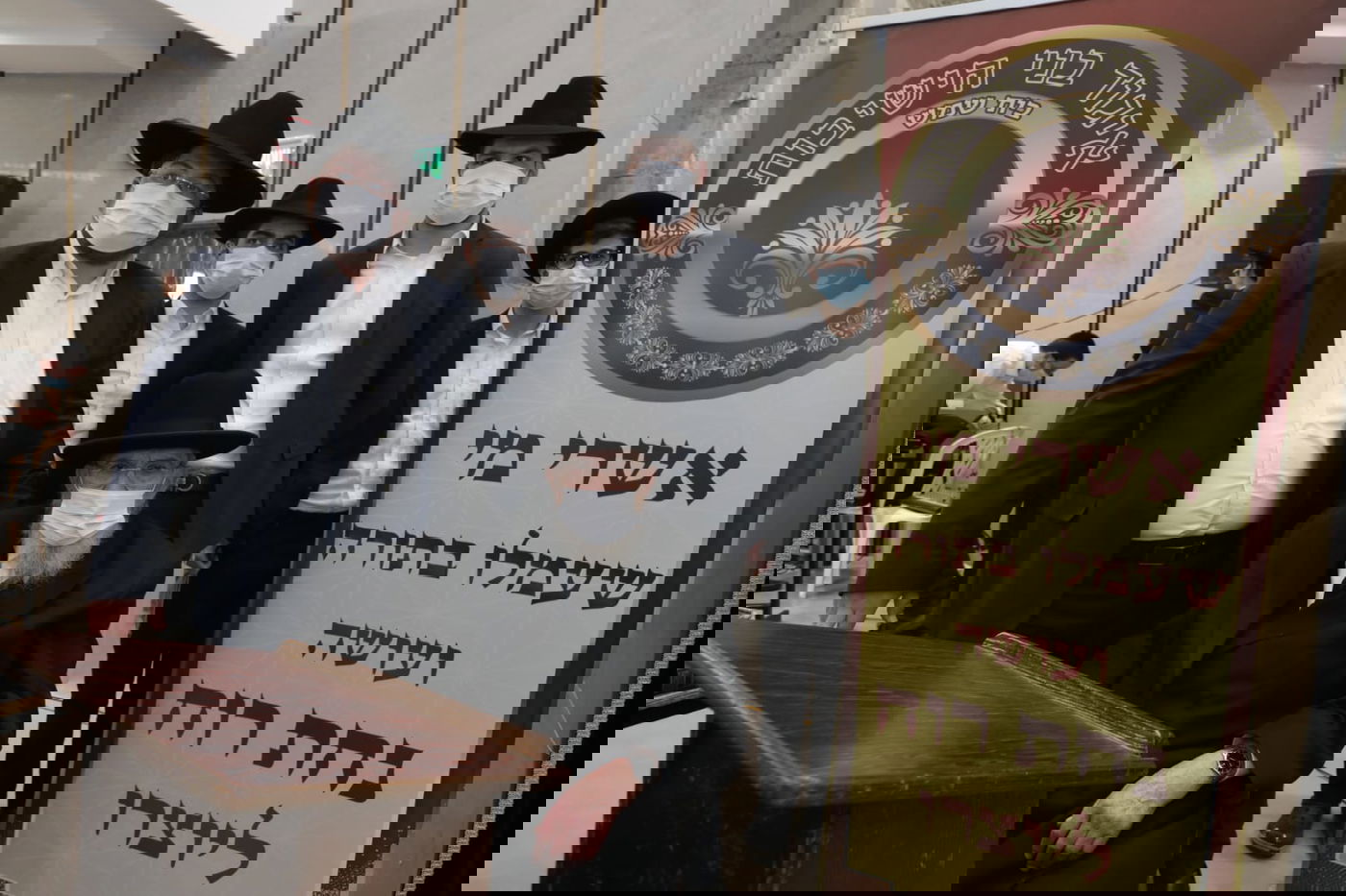 פייער! ברען!  • הגרב"מ הלהיט את הבחורים