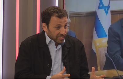 הפרשן הבכיר רביב דרוקר בריאיון מיוחד באולפן 'כיכר השבת'