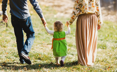 3 דברים שאתם חייבים לומר לבת שלכם אחת לשבוע