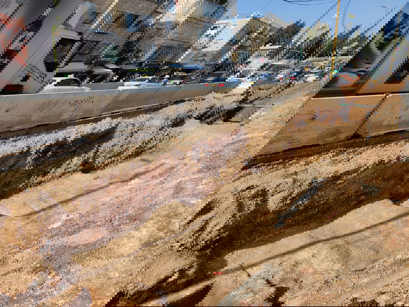 העתיקות נחשפו - 'אתרא קדישא' אישר להמשיך בעבודות