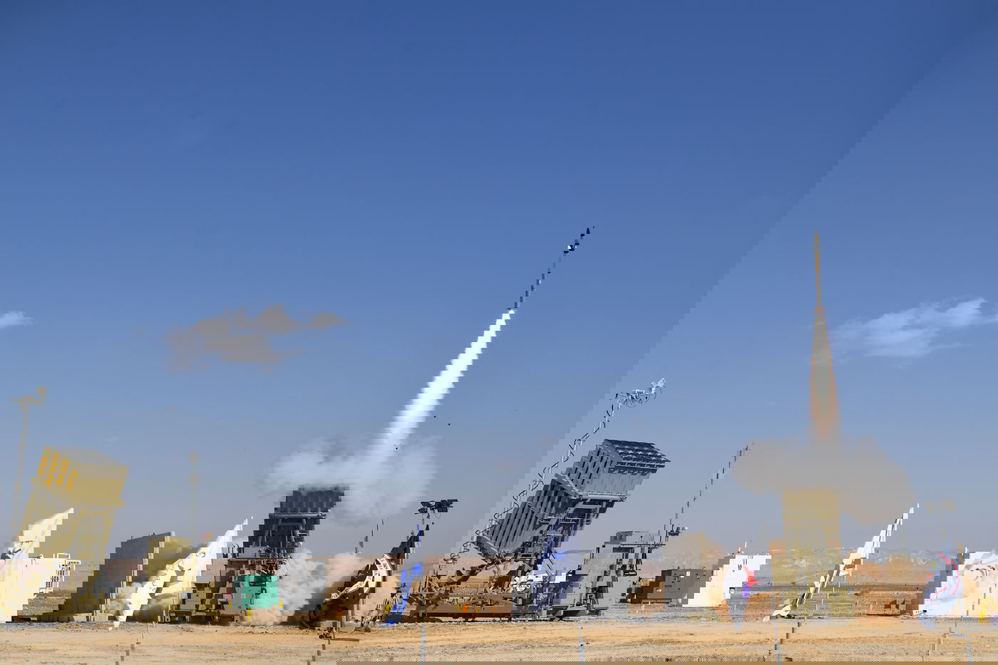 צפו בניסוי המוצלח: 'כיפת ברזל' יירטה מטחי טילים וכטב"מים במקביל