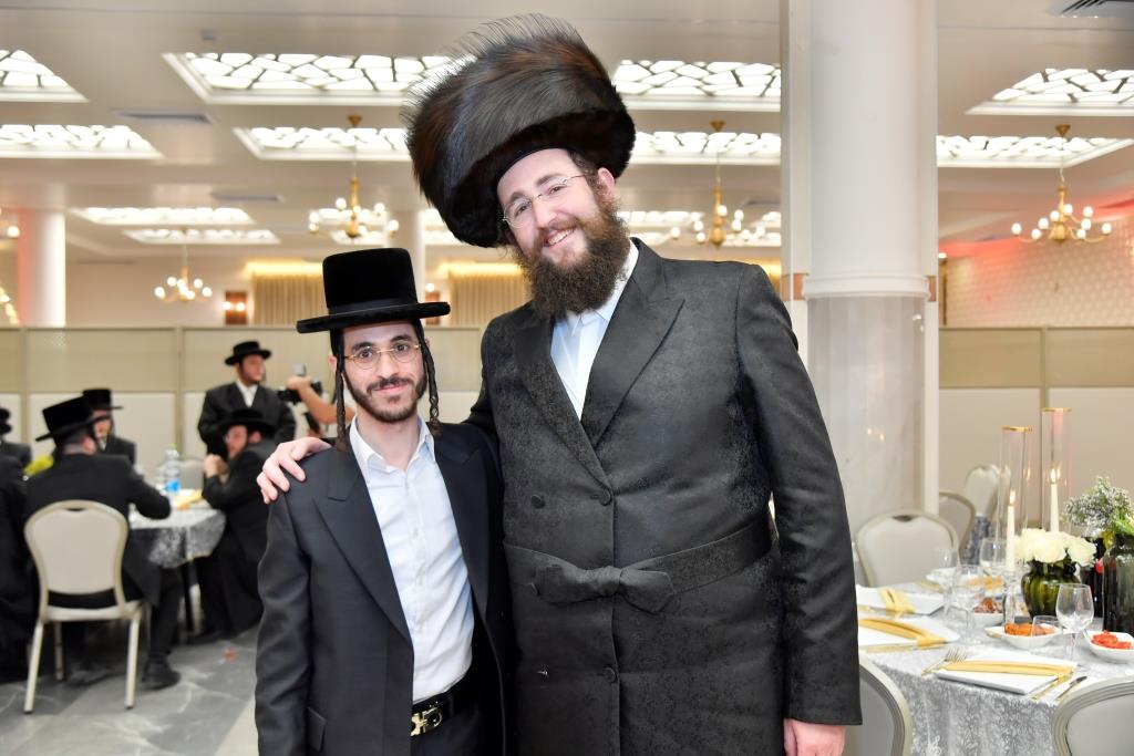 תיעוד: שמחת בר מצווה לבן מנצח מקהלת מלכות