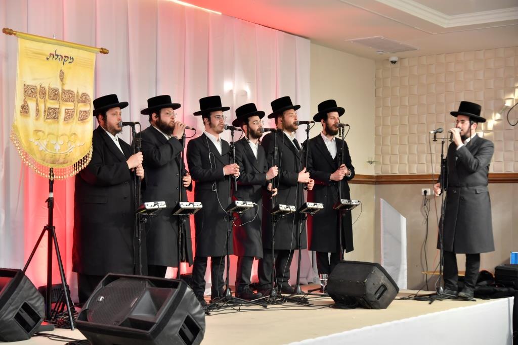 תיעוד: שמחת בר מצווה לבן מנצח מקהלת מלכות