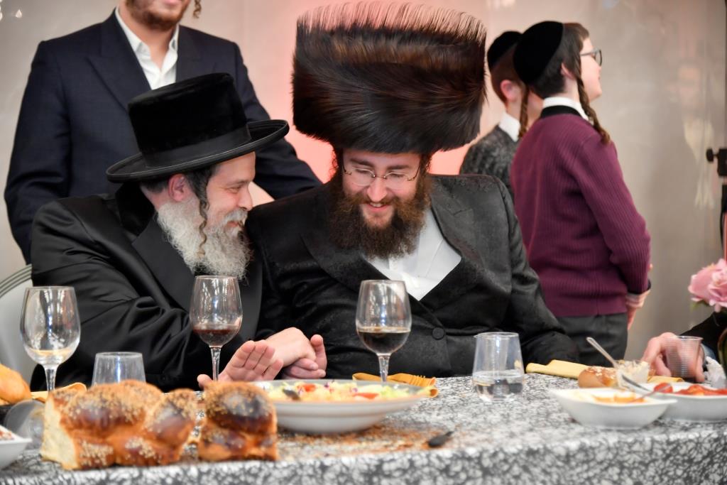 תיעוד: שמחת בר מצווה לבן מנצח מקהלת מלכות