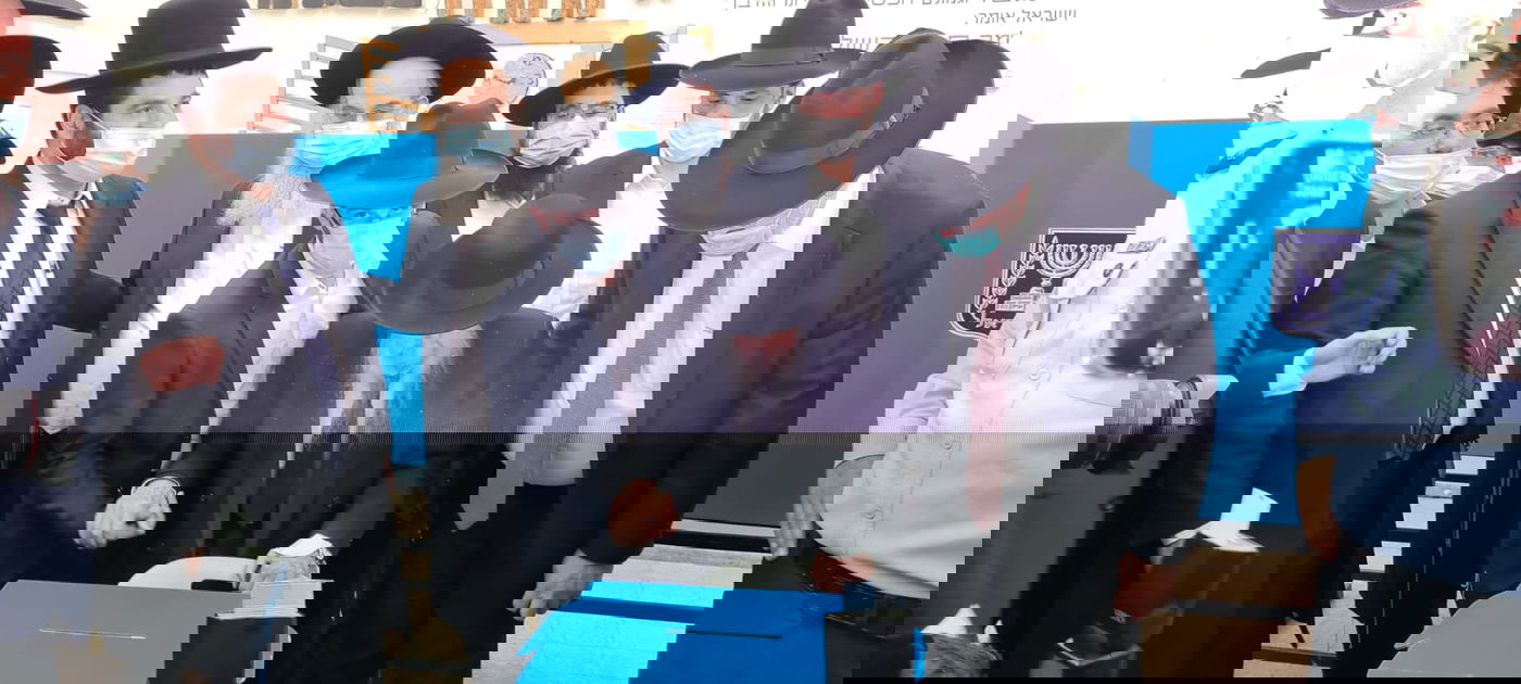 ראש הישיבה צעד 483 מטרים כדי להצביע