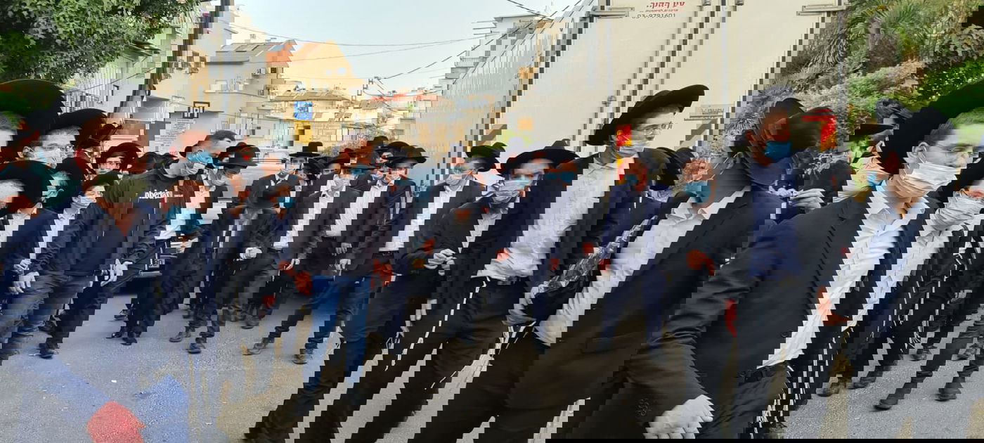 ראש הישיבה צעד 483 מטרים כדי להצביע