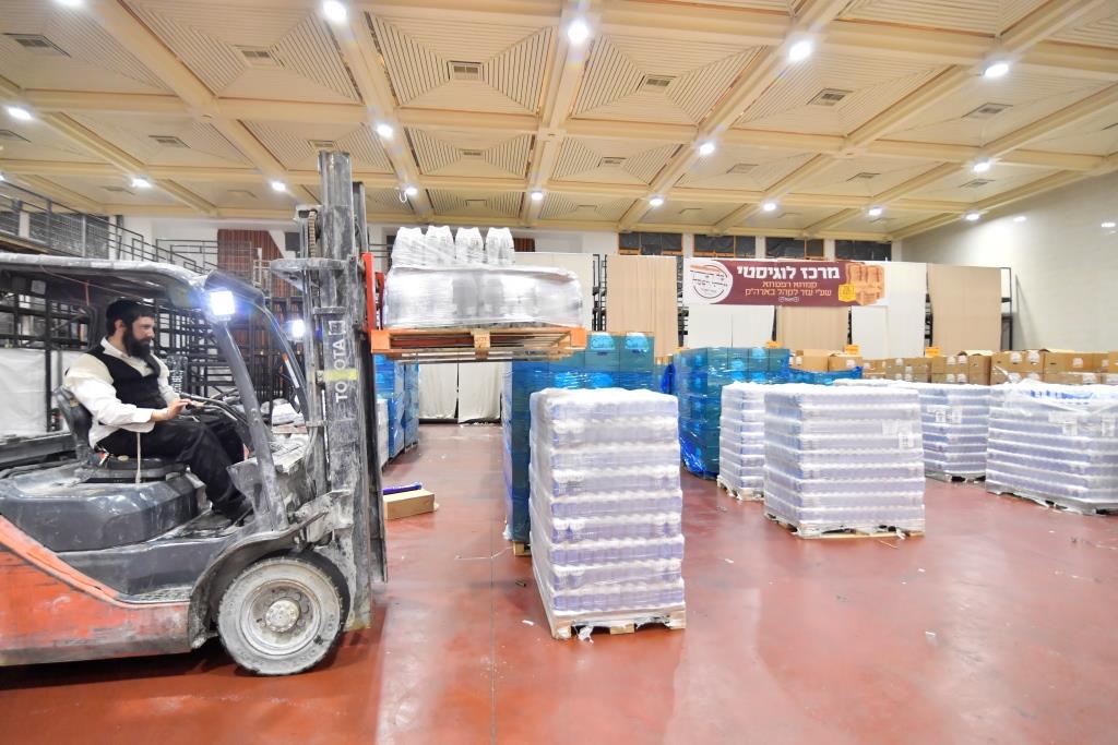 בניו של האדמו"ר ביקרו במרכז הקמחא דפסחא