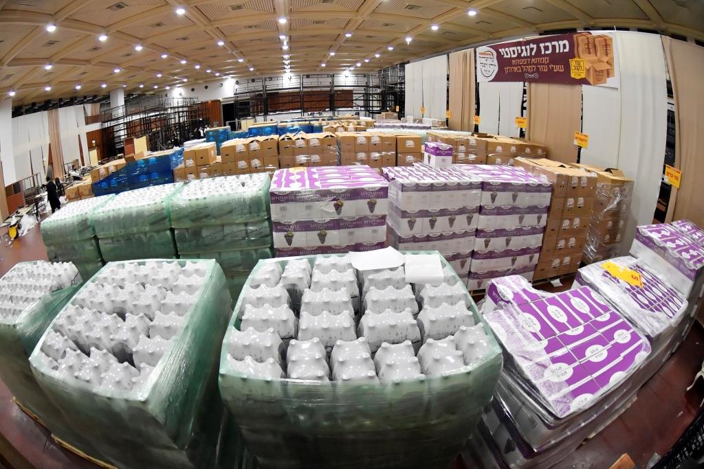 בניו של האדמו"ר ביקרו במרכז הקמחא דפסחא