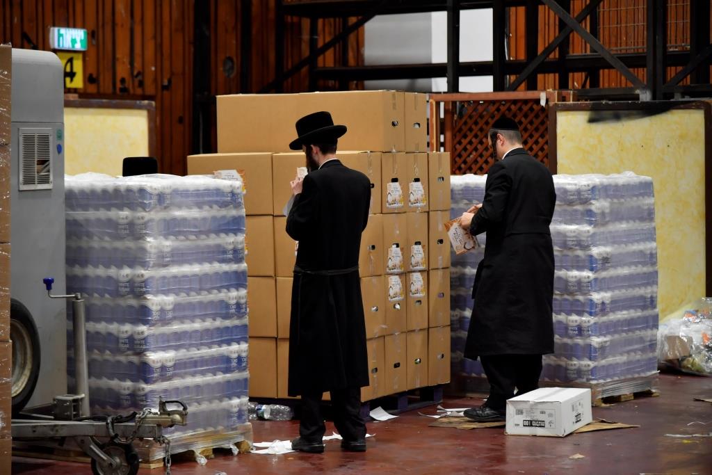 בניו של האדמו"ר ביקרו במרכז הקמחא דפסחא