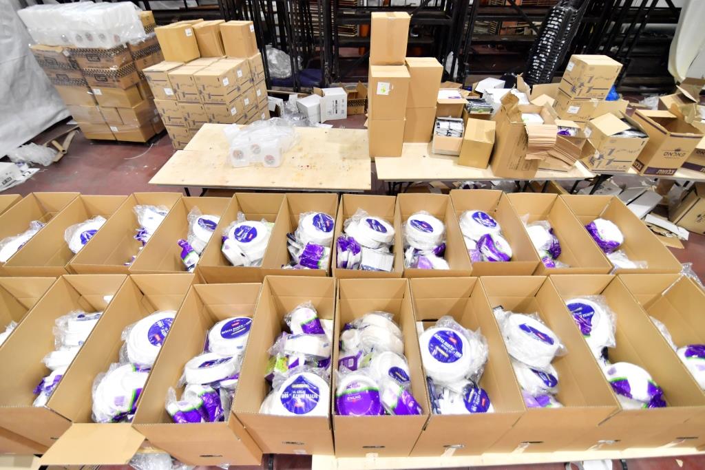 בניו של האדמו"ר ביקרו במרכז הקמחא דפסחא