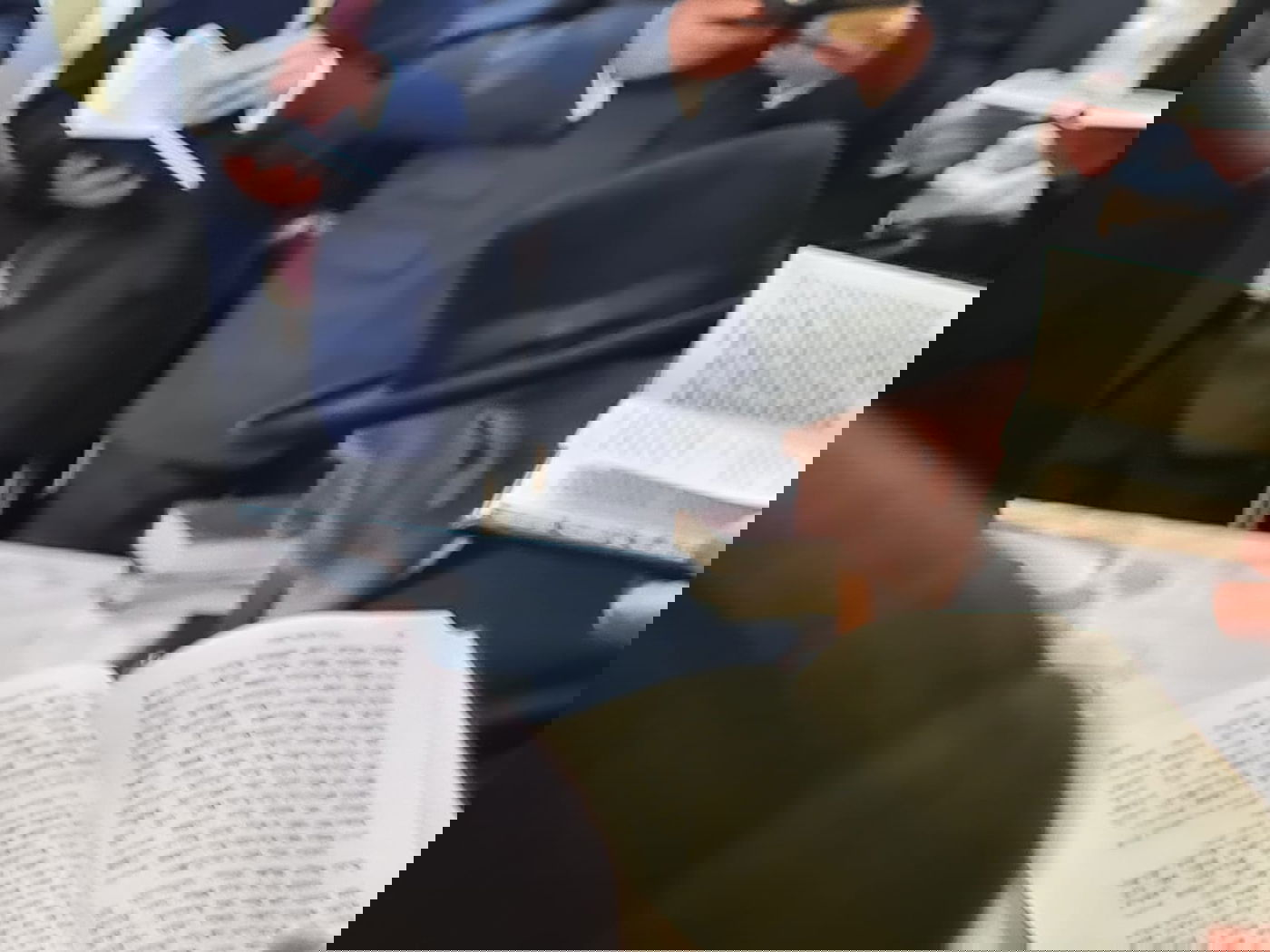 ספירת העומר במעונו של נשיא המועצת; צפו