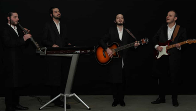 להקת פמליא במחרוזת משירי הפסח: והיא שעמדה