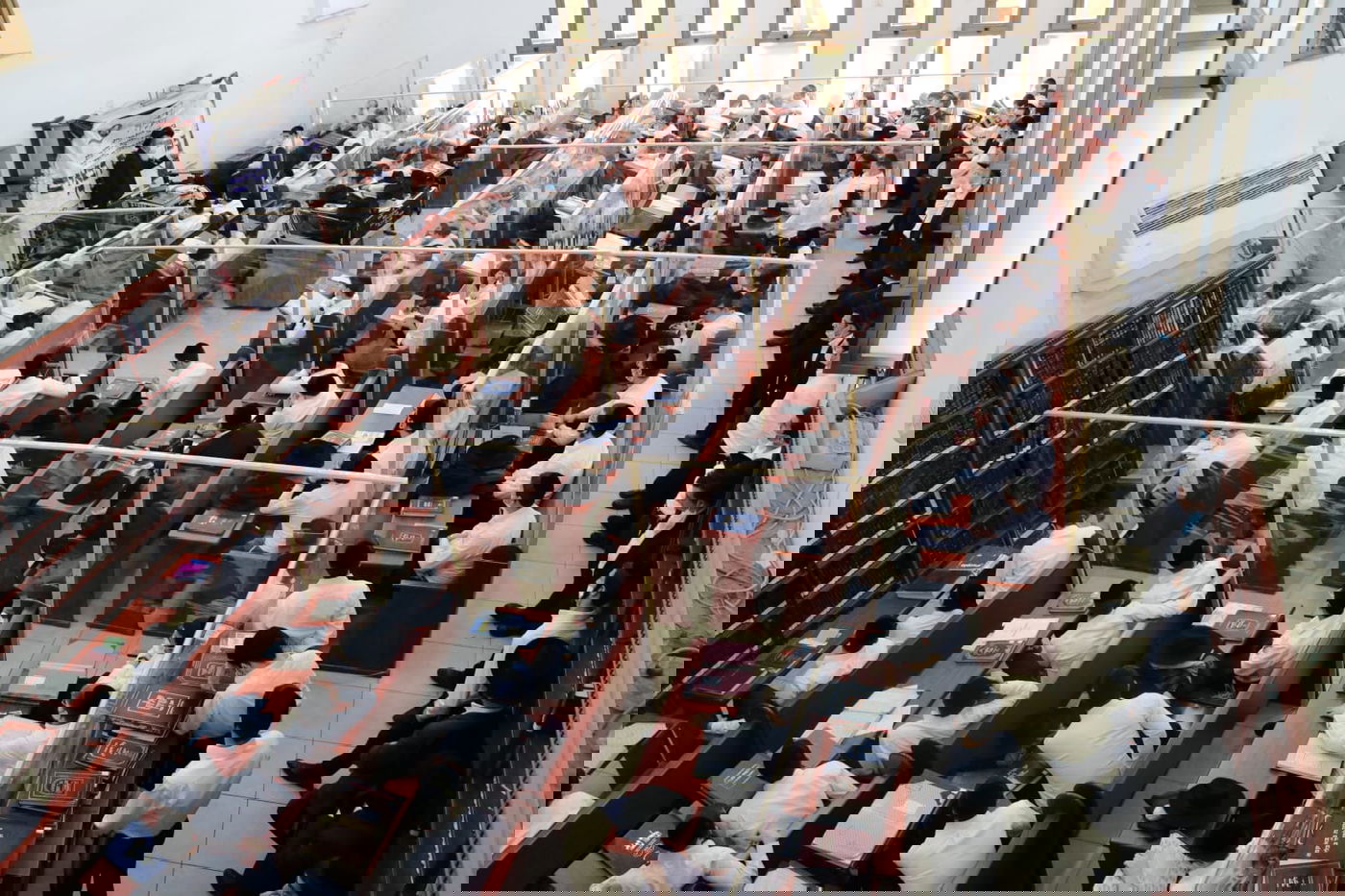 מרגש: כך נראה בין הזמנים של מאות בני ישיבות באלעד