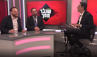 הרב הורוביץ לצד שוקי סלומון ואריק דביר