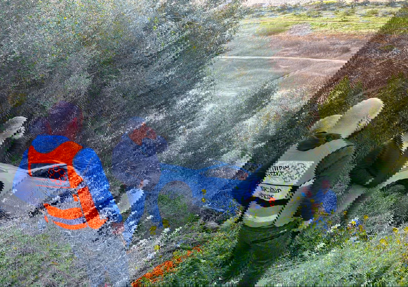 סמוך לי-ם: הרכב הדרדר לוואדי; 3 נפצעו קל