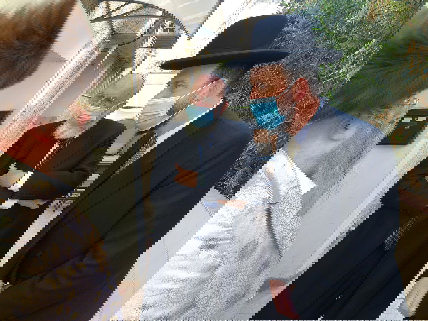 פשע השנאה: הרבנים ורה"ע הגיעו למחות