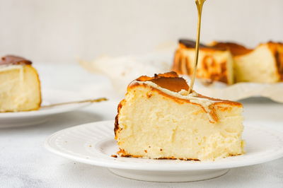 עוגת גבינה אפויה כשרה לפסח