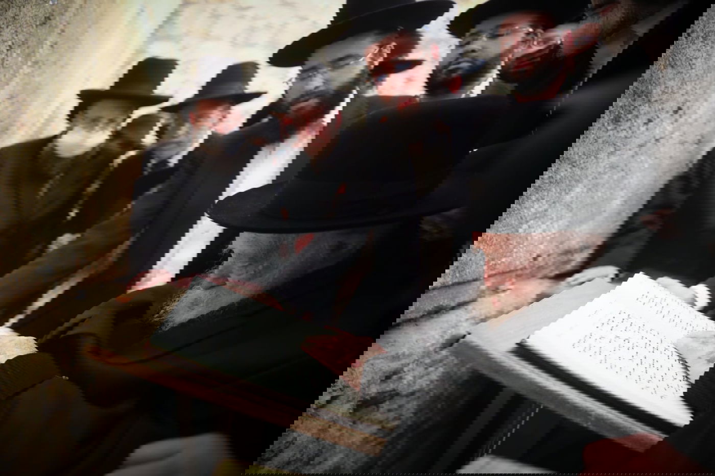 לאחר שנה וחצי: מרן הגר"ח קנייבסקי ביקר בכותל המערבי; תיעוד